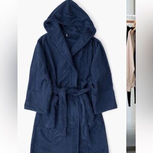 Tekla Organic Cotton Hooded Bathrobe luxurious robe softest ever new! Navy blue.